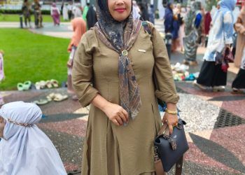 Ibu Suci Santi, koordinator para korban penipuan Toko Mas Bagindo Romi.