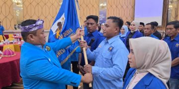 Ketua Umum DPP KNPI, Dr. H.Ali Hanafiah SE.SH. M,Si. resmi melantik Ketua DPD KNPI Sulawesi Tenggara (Sultra) periode periode 2026–2029 Agus Misman.