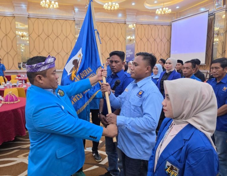 Ketua Umum DPP KNPI, Dr. H.Ali Hanafiah SE.SH. M,Si. resmi melantik Ketua DPD KNPI Sulawesi Tenggara (Sultra) periode periode 2026–2029 Agus Misman.