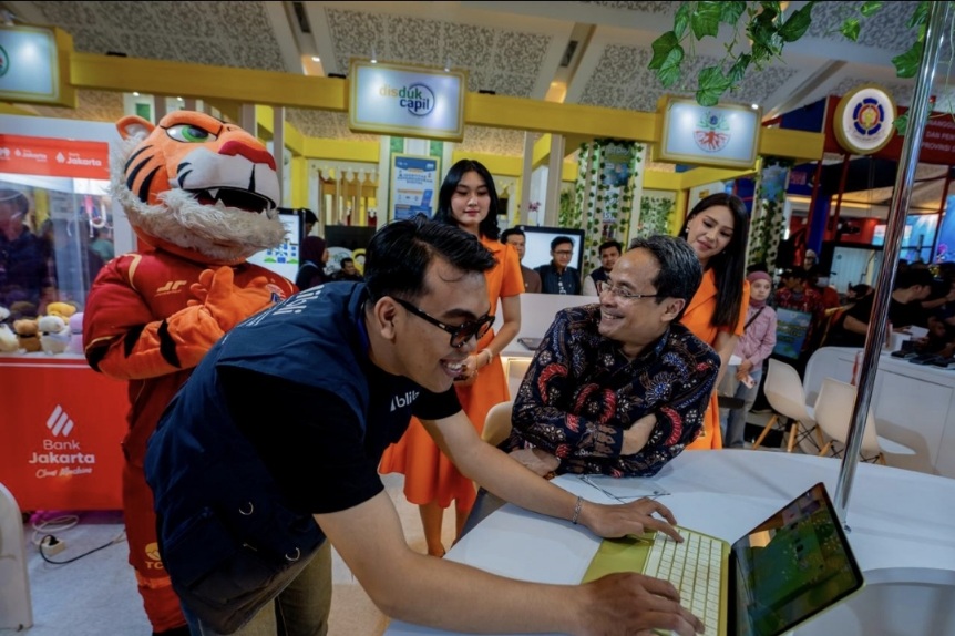 Bank Jakarta dan BliBli hadirkan engagement store di Hall C1 Anjungan Pemprov DKI Jakarta pada Jakarta Fair 2026.