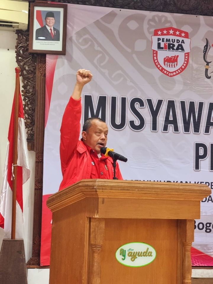 Presiden LSM LIRA KRH. HM. Jusuf Rizal, SH.,