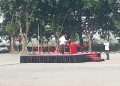 Asisten I Bidang Pemerintahan dan Kesejahteraan Rakyat (Kesra) Kabupaten Gresik, Suprapto, A.P., M.Si., bertindak sebagai inspektur upacara Hari Sumpah Pemuda ke-98 di Gresik.